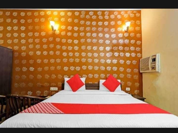 Super Hotel O Global New Delhi Buitenkant foto