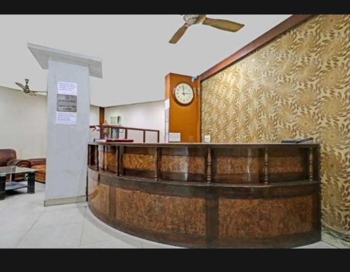 Super Hotel O Global New Delhi Buitenkant foto